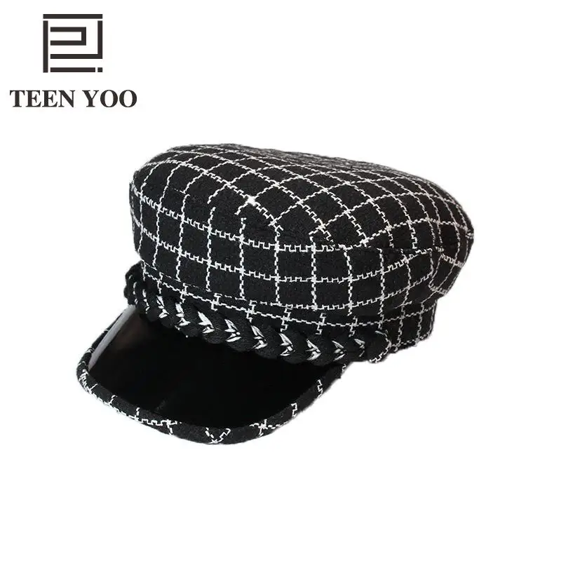New Fashion Ladies Military Hats Winter Plaid Tweed Small Fragrance PU Eaves Flat Top Casquette Militaire Women Casual Snapback
New Fashion Ladies Military Hats Winter Plaid Tweed Small Fragrance PU Eaves Flat Top Casquette Militaire Women Casual Snapback