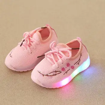 girls Children's Glowing Sneakers boys Casual Shoes Embroidery Flowers LED Luminous run shoes for 1-6 years Pink / white / black
girls Children's Glowing Sneakers boys Casual Shoes Embroidery Flowers LED Luminous run shoes for 1-6 years Pink / white / black
