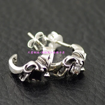 925 pure silver square drill vintage tang grass thai silver stud earring black and white
925 pure silver square drill vintage tang grass thai silver stud earring black and white
