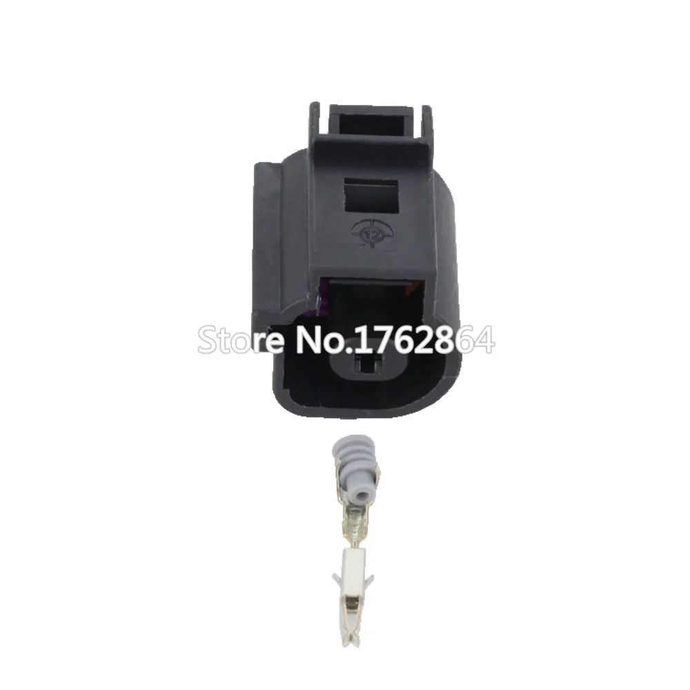 1 Pin 1.5 Series Waterproof Car sound Plug Connector with Terminal DJ7012C-1.5-21 1P
1 Pin 1.5 Series Waterproof Car sound Plug Connector with Terminal DJ7012C-1.5-21 1P