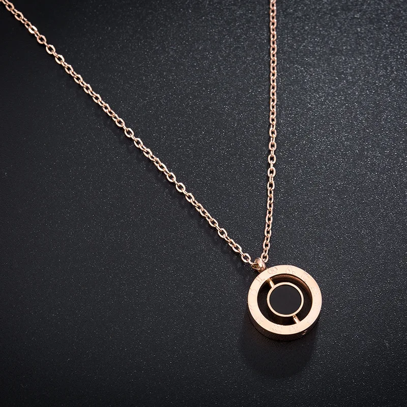 New Temperament Hollow Double-sided Rotating Pendant Non-fading Dynamic Roman Text Titanium Steel Necklace Female Collier N18143
New Temperament Hollow Double-sided Rotating Pendant Non-fading Dynamic Roman Text Titanium Steel Necklace Female Collier N18143