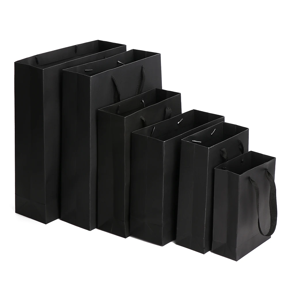 1PC Multi-function Black Simple Paper Gift Bag Kraft Paper Candy Box With Handle Wedding Birthday Party Gift Package Decal
1PC Multi-function Black Simple Paper Gift Bag Kraft Paper Candy Box With Handle Wedding Birthday Party Gift Package Decal