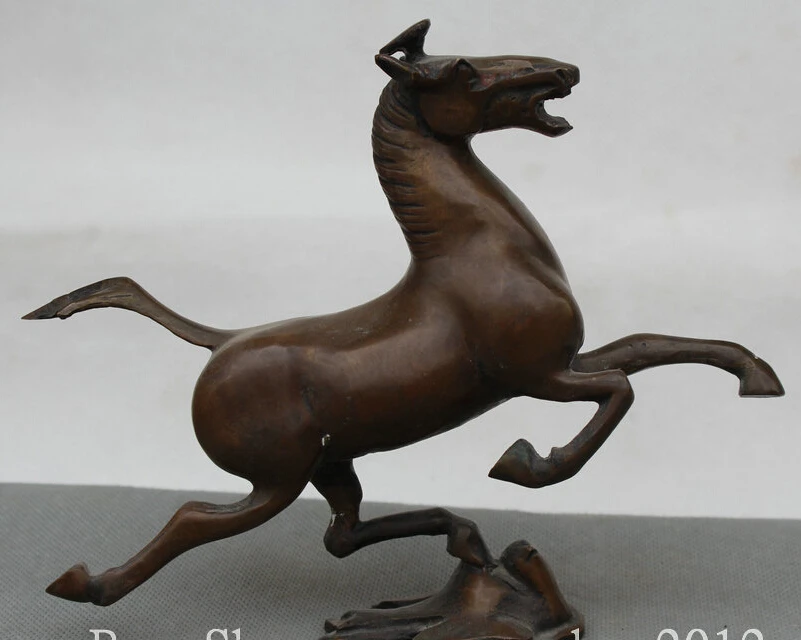 9" Old Chinese Folk Bronze Horse Stepping on Flying Swallow Statue Sculpture D0317
9" Old Chinese Folk Bronze Horse Stepping on Flying Swallow Statue Sculpture D0317
