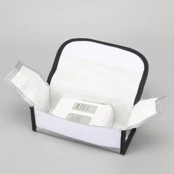 15.2V 5870mAh Intelligent Spare Flight LiPo Battery Replacement with Safe Bag for DJI Phantom 4/ Advanced/4 Pro FPV RC Drone
15.2V 5870mAh Intelligent Spare Flight LiPo Battery Replacement with Safe Bag for DJI Phantom 4/ Advanced/4 Pro FPV RC Drone