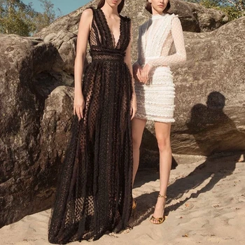 2019 Elegnat Black Sleeveless Mexh Hollow Out Sexy Women Summer Dress Deep V Neck Clubwear Maxi Bandage Dresses Celebrity party
2019 Elegnat Black Sleeveless Mexh Hollow Out Sexy Women Summer Dress Deep V Neck Clubwear Maxi Bandage Dresses Celebrity party