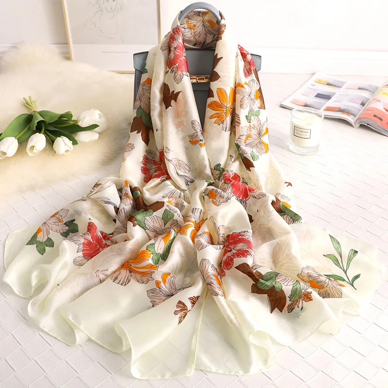 2019 new Silk Scarf Women Shawls Wraps Luxury Brand Travel Pashmina Hijab Scarfs Lady Beach Scarves Foulard Female Neck Headband
2019 new Silk Scarf Women Shawls Wraps Luxury Brand Travel Pashmina Hijab Scarfs Lady Beach Scarves Foulard Female Neck Headband