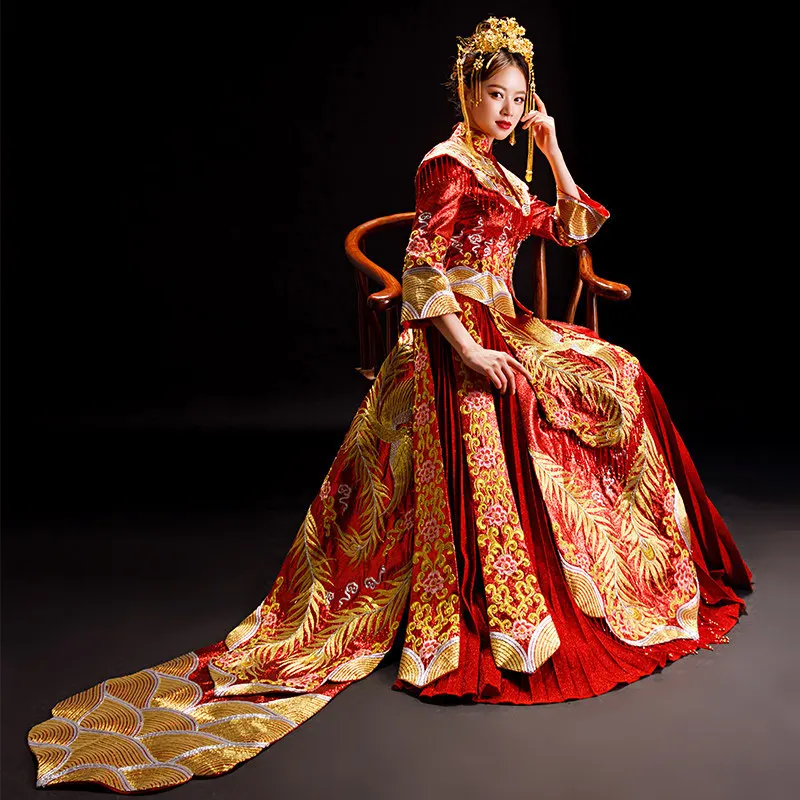 High Quality Women Phoenix Embroidery Cheongsam Long Qipao Wedding Dresses Traditional Chinese Dress China Clothing Store
High Quality Women Phoenix Embroidery Cheongsam Long Qipao Wedding Dresses Traditional Chinese Dress China Clothing Store