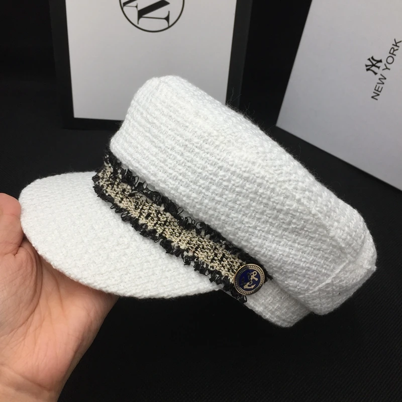 New winter British fashion knitted hats navy female joker cap socialite flat-topped newsboy cap han edition The white grid
New winter British fashion knitted hats navy female joker cap socialite flat-topped newsboy cap han edition The white grid