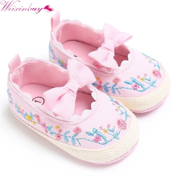Newborn Kid Girl On the bowknot Embroidery Cloth Cover Princess Crib Soft Shoes Newborn Comfy Outdoor Baby Shoes 0-18M
Newborn Kid Girl On the bowknot Embroidery Cloth Cover Princess Crib Soft Shoes Newborn Comfy Outdoor Baby Shoes 0-18M