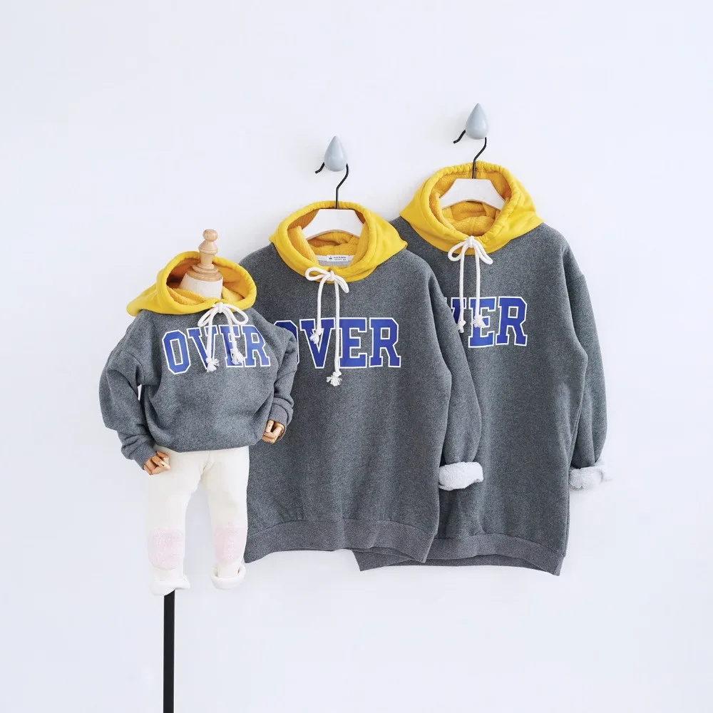 Family Matching Clothes Maching Mother And Daughter Father Son Family Look Sweatshirt Clothes Hooded Casual Mommy and Me Clothes
Family Matching Clothes Maching Mother And Daughter Father Son Family Look Sweatshirt Clothes Hooded Casual Mommy and Me Clothes