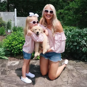 2019 Summer Family Matching Mother Daughter Mom Girl Kid Family Look Clothing The Same Clothes For Mom And Daughter Sling Stripe
2019 Summer Family Matching Mother Daughter Mom Girl Kid Family Look Clothing The Same Clothes For Mom And Daughter Sling Stripe