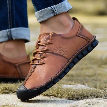 Men's Driving Shoes Hot Men Genuine Leather Loafers Shoes Fashion Handmade Soft Breathable Moccasins Flats Slipe On Shoes 38-44
Men's Driving Shoes Hot Men Genuine Leather Loafers Shoes Fashion Handmade Soft Breathable Moccasins Flats Slipe On Shoes 38-44
