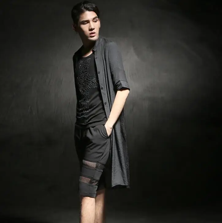 Summer dress sleeve shirt long paragraph cloak shirt cardigan half sleeve perspective linen thin section nightclub men's clothin
Summer dress sleeve shirt long paragraph cloak shirt cardigan half sleeve perspective linen thin section nightclub men's clothin