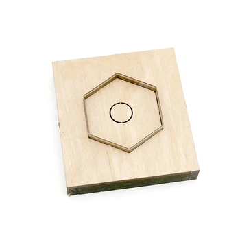 Japan Steel Blade Hexagon Leather Wooden Cutting Die Steel Rule Metal Die Cutter Mold For DIY Leather Punch Crafts Kraft Tool
Japan Steel Blade Hexagon Leather Wooden Cutting Die Steel Rule Metal Die Cutter Mold For DIY Leather Punch Crafts Kraft Tool