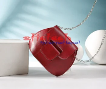 by dhl or ems 200pcs fashion Sweet Women bag High quality PU leather Chain Female bag Korea Retro Mini shell Shoulder bag hot
by dhl or ems 200pcs fashion Sweet Women bag High quality PU leather Chain Female bag Korea Retro Mini shell Shoulder bag hot