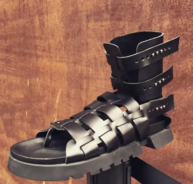 Ins web celebrity gladiator sandals, summer style, genuine leather, Korean version Thick bottom air permeability boots
Ins web celebrity gladiator sandals, summer style, genuine leather, Korean version Thick bottom air permeability boots