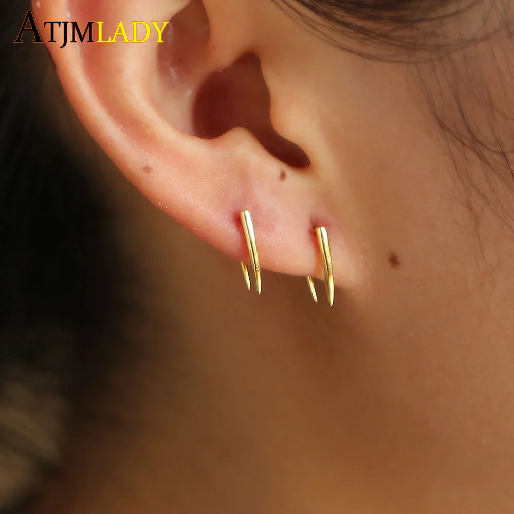 double sided gold color earring 100% 925 silver high polish delicate stacking minimal simple drop Earrings For Women cute earrs
double sided gold color earring 100% 925 silver high polish delicate stacking minimal simple drop Earrings For Women cute earrs