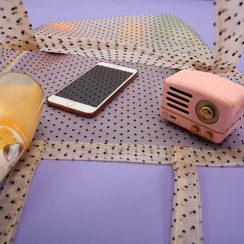 mling 1PC Coffee Color Wavelet Point Flocking Translucent Portable Shopping Bag Mesh Wave Point Shoulder Bag Female
mling 1PC Coffee Color Wavelet Point Flocking Translucent Portable Shopping Bag Mesh Wave Point Shoulder Bag Female
