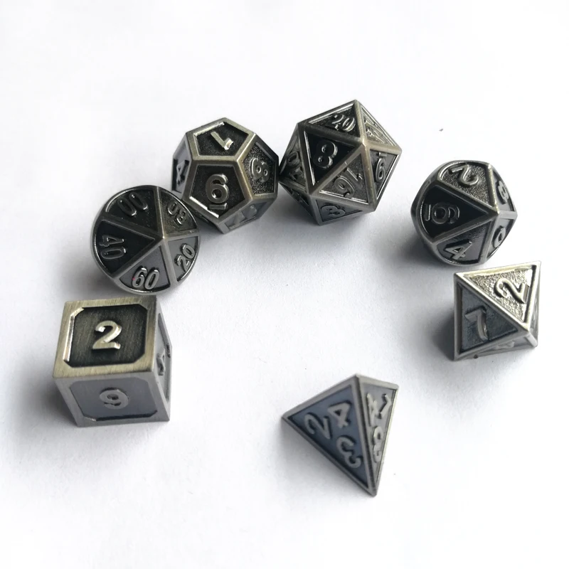 New font dungeons and dragons 7 PCS /set creative RPG dice d&d metal dice DND electroplating nickel
New font dungeons and dragons 7 PCS /set creative RPG dice d&d metal dice DND electroplating nickel