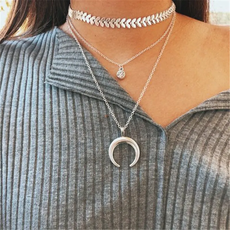 Bohemian Multi-layer Star crystal Moon Necklace Women Style Vintage Necklace Fashion Layered Crescent Jewelry
Bohemian Multi-layer Star crystal Moon Necklace Women Style Vintage Necklace Fashion Layered Crescent Jewelry