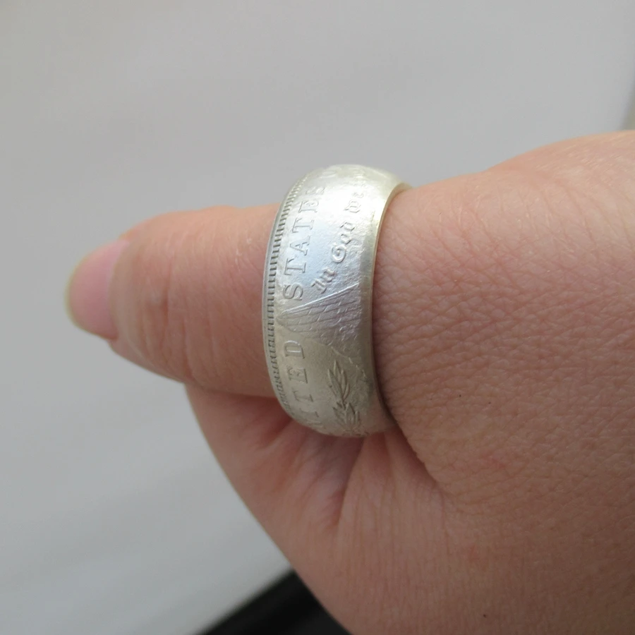 Coin Ring Handmade from Morgan Dollar 1878 "Eagle" Silver Plated Handcraft US Size 8-15#
Coin Ring Handmade from Morgan Dollar 1878 "Eagle" Silver Plated Handcraft US Size 8-15#