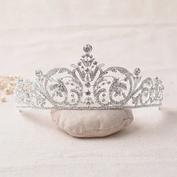 

SLBRIDAL Gorgeous Classic Crystal Rhinestones Pearls Wedding Tiara Bridal Crown Pincess Headpieces Women Hair Jewelry