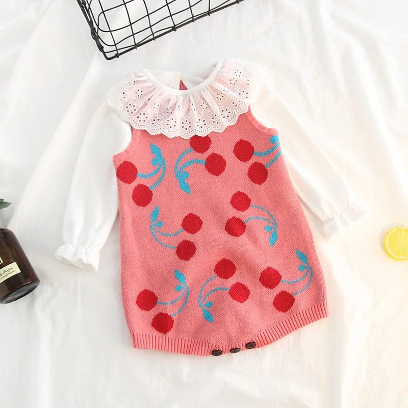 Baby Girl's O-neck Side Closure Newborn Cherry Design 100% Cotton Knitted Red Rompers Triangle Design Spring Summer Rompers
Baby Girl's O-neck Side Closure Newborn Cherry Design 100% Cotton Knitted Red Rompers Triangle Design Spring Summer Rompers