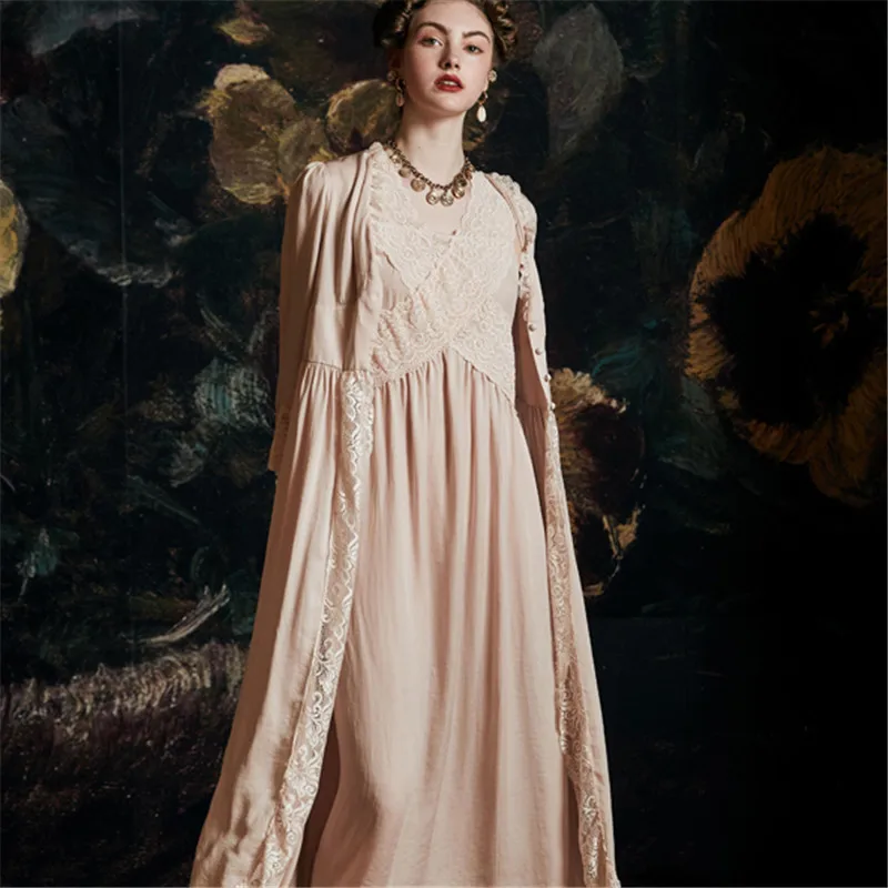 Palace Sleepwear Female Summer Nightdress Thin Luxurious Sexy Sleeping Robe Princess Wind Bathrobes Woman 2019 Latest HS4058
Palace Sleepwear Female Summer Nightdress Thin Luxurious Sexy Sleeping Robe Princess Wind Bathrobes Woman 2019 Latest HS4058