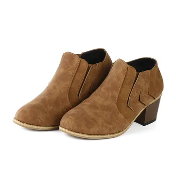 New Fashion Women Martin Boots Buckle Lady Faux Autumn Winter Boots Classic Ankle Boots Warm Women Slip On Short Snow Boots
New Fashion Women Martin Boots Buckle Lady Faux Autumn Winter Boots Classic Ankle Boots Warm Women Slip On Short Snow Boots