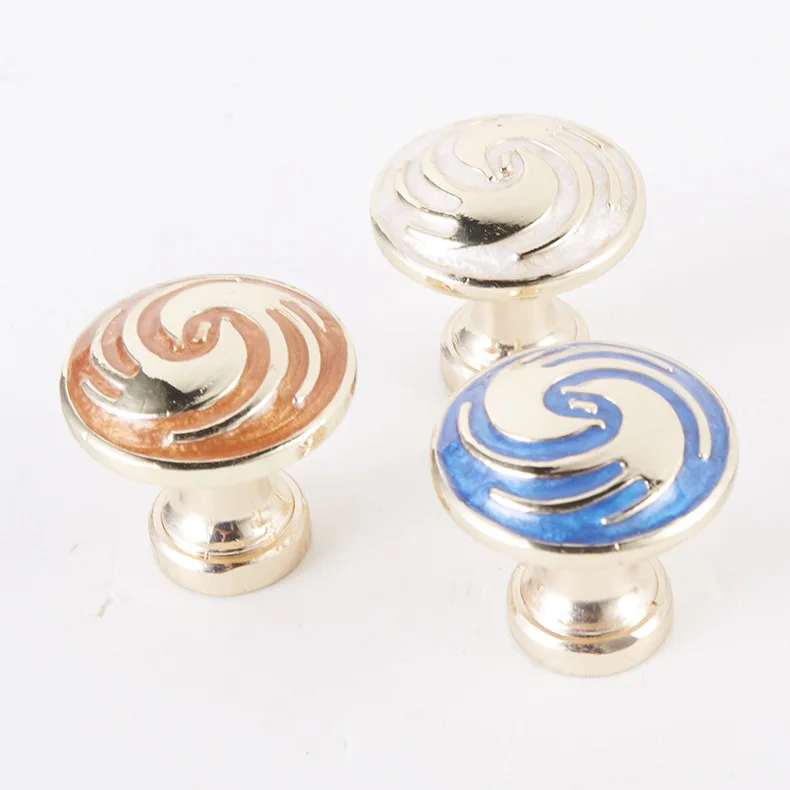 Crystal handle American style Numbers Single hole drawer cupboard Wardrobe handle Furniture door handle With screws
Crystal handle American style Numbers Single hole drawer cupboard Wardrobe handle Furniture door handle With screws