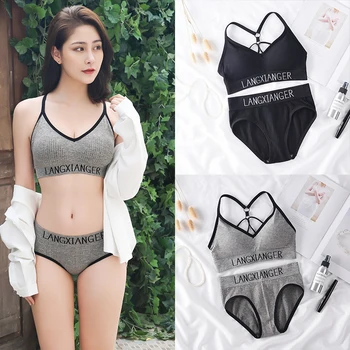 Women Letter Print Underwear Set 2019 Comfortable Wireless Lingerie Bra Comfortable Sexy Underwear Free Shipping
Women Letter Print Underwear Set 2019 Comfortable Wireless Lingerie Bra Comfortable Sexy Underwear Free Shipping