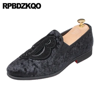 Loafers Black Prom Embroidery Party Smoking Slippers Designer Casual Shoes Velvet Elevator European Men British Style Rhinestone
Loafers Black Prom Embroidery Party Smoking Slippers Designer Casual Shoes Velvet Elevator European Men British Style Rhinestone