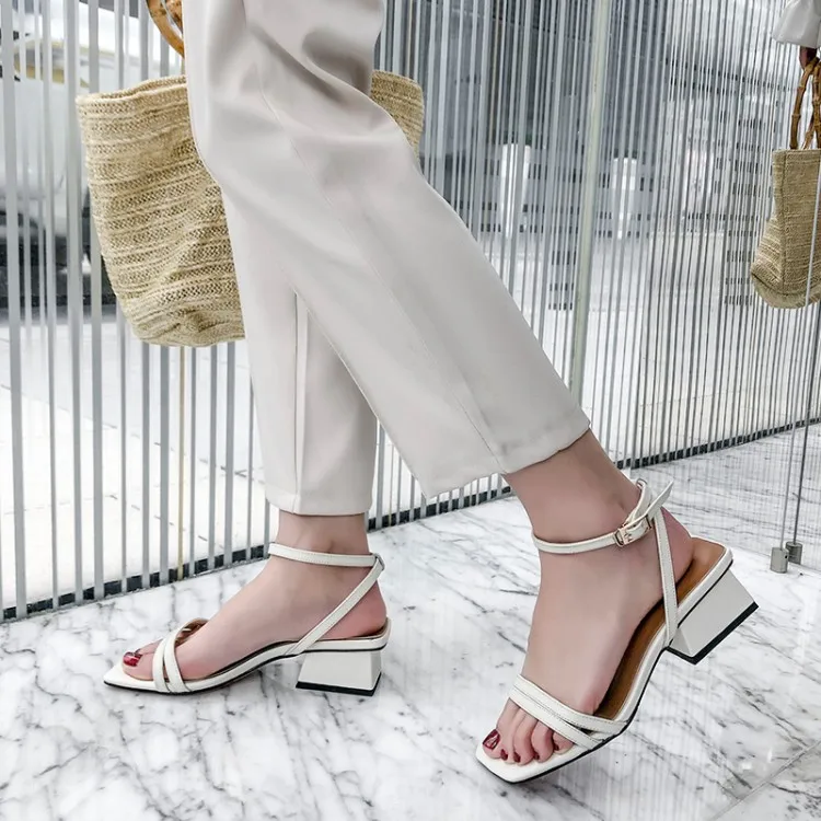 Big Size 9 10 11 12 high heels sandals women shoes woman summer ladies Ribbon sandals with thick heels
Big Size 9 10 11 12 high heels sandals women shoes woman summer ladies Ribbon sandals with thick heels