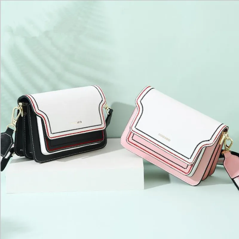 2018 NEW fashion contrast color organ cross section small square bag personality single shoulder slung PU Material female bag
2018 NEW fashion contrast color organ cross section small square bag personality single shoulder slung PU Material female bag