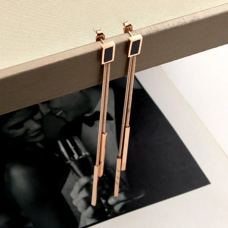 Fashion Stainless Steel Geometric Long Snake Chain Tassel Black Square Drop Earring Rose Gold Color Women Female Party Gift
Fashion Stainless Steel Geometric Long Snake Chain Tassel Black Square Drop Earring Rose Gold Color Women Female Party Gift