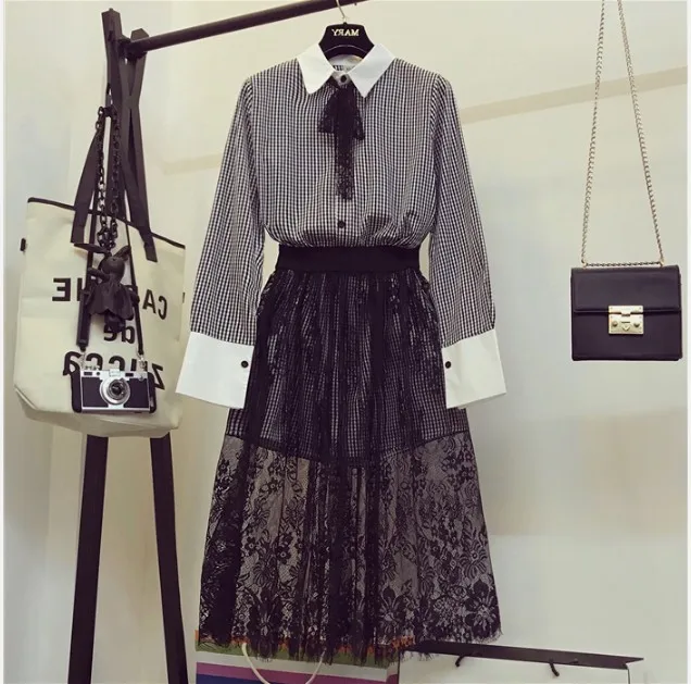 2018 Spring New Women's Long Sleeve Loose Plaid Blouses Shirt + Black Mid Length Lace Skirt Two Pieces Sets Girl's Skirt Suits
2018 Spring New Women's Long Sleeve Loose Plaid Blouses Shirt + Black Mid Length Lace Skirt Two Pieces Sets Girl's Skirt Suits