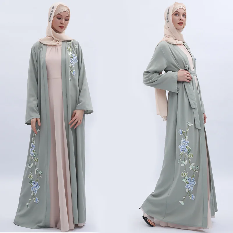 Elegant Muslim Embroidery Abaya Sequins Full Dress Cardigan Kimono Long Robe Gowns Jubah Middle East Eid Ramadan Eid Islamic
Elegant Muslim Embroidery Abaya Sequins Full Dress Cardigan Kimono Long Robe Gowns Jubah Middle East Eid Ramadan Eid Islamic