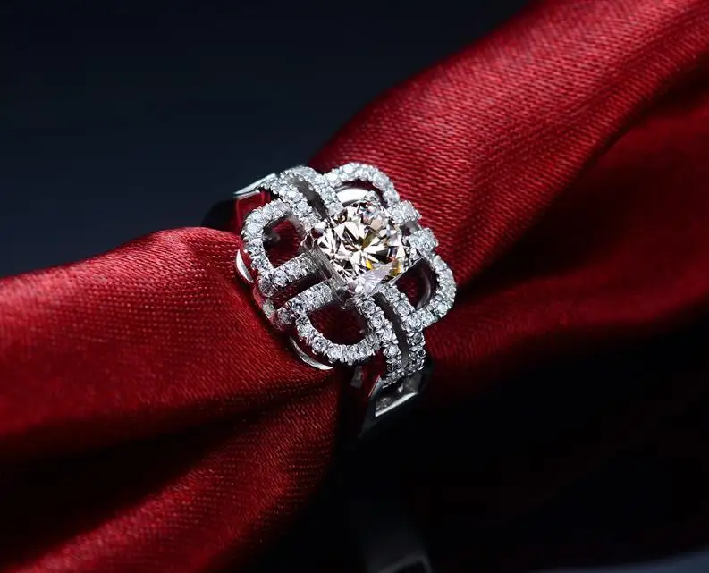 1Ct SONA Synthetic Diamonds Rings Genuine Sterling 925 Silver Luxury Color Ring Engagement Rings Complimentary Gift for friend
1Ct SONA Synthetic Diamonds Rings Genuine Sterling 925 Silver Luxury Color Ring Engagement Rings Complimentary Gift for friend