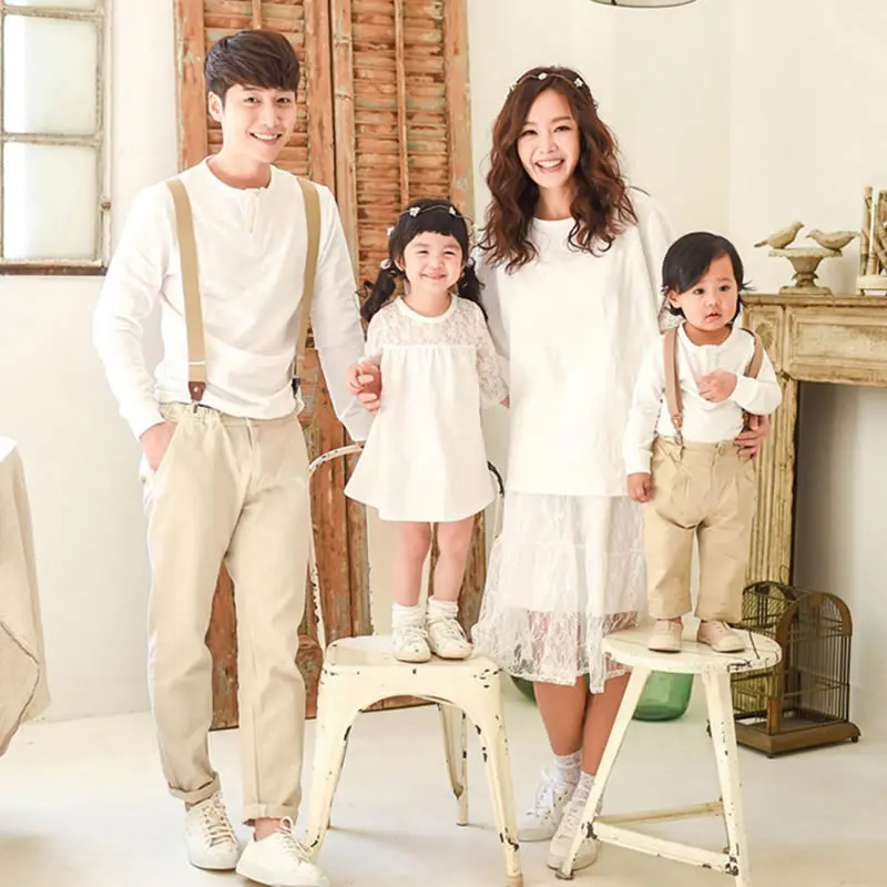 Family Matching Clothes Sets Mother Daughter Dresses Wedding Party Mommy and Me Dresses Evening Vestidos Kids Christmas Pajamas
Family Matching Clothes Sets Mother Daughter Dresses Wedding Party Mommy and Me Dresses Evening Vestidos Kids Christmas Pajamas