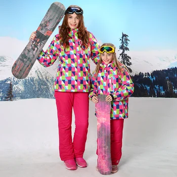 Mother and Daughter Matching Outfits Windproof Waterproof Ski Suit Winter Warm Fleece Jackets Pants Mom and Girls Clothing Set
Mother and Daughter Matching Outfits Windproof Waterproof Ski Suit Winter Warm Fleece Jackets Pants Mom and Girls Clothing Set