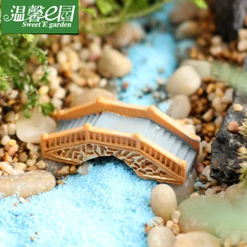 Resin bridge palace style stone arch bridge bridge simulation zakka grocery Micro Landscape resin ornaments
Resin bridge palace style stone arch bridge bridge simulation zakka grocery Micro Landscape resin ornaments