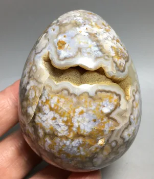 307g Natural cherry flower agate EGG Specimens of agate stones and crystals minerals Madagascar
307g Natural cherry flower agate EGG Specimens of agate stones and crystals minerals Madagascar
