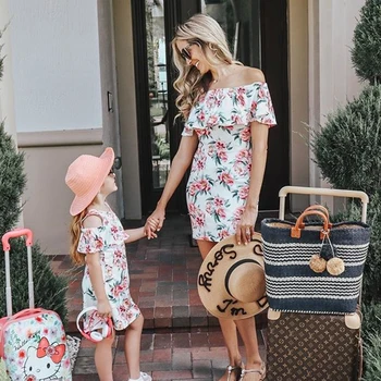 Mother and Daughter Family Matching Outfits Off Shoulder Floral Dress Summer Girl Women Boho Loose Dresses Sundress Clothes
Mother and Daughter Family Matching Outfits Off Shoulder Floral Dress Summer Girl Women Boho Loose Dresses Sundress Clothes