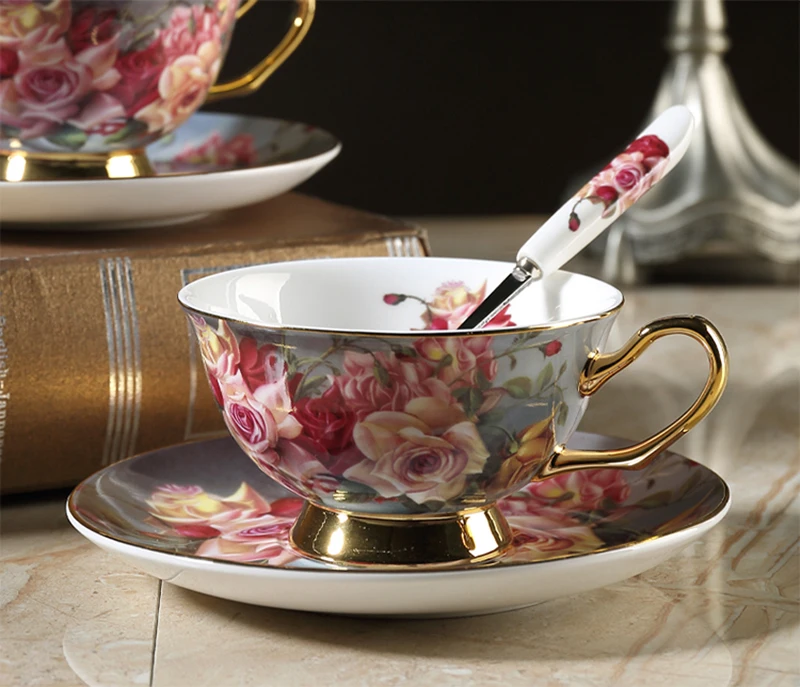 tasse the (10)