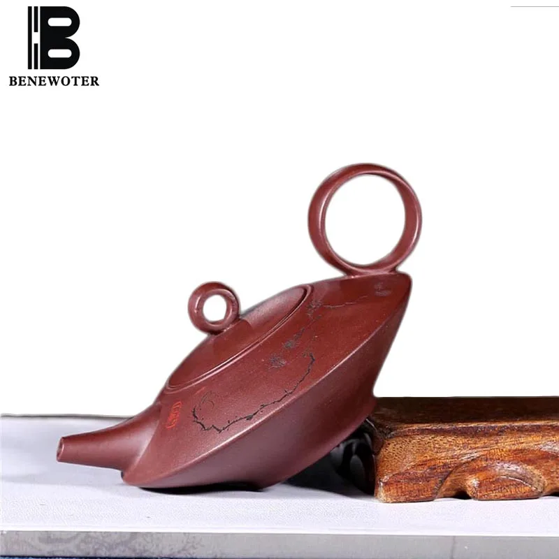 170cc Yixing Purple Clay Teapot Handwork Raw Ore Zi Mud Creative Handle Zisha Pot Art Drinkware Home Tea Ceremony Puer Kettles
170cc Yixing Purple Clay Teapot Handwork Raw Ore Zi Mud Creative Handle Zisha Pot Art Drinkware Home Tea Ceremony Puer Kettles