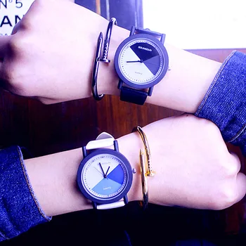 2018 New color dial Leather strap Casual Fashion Exquisite precision High-end Simple couple Quartz watch
2018 New color dial Leather strap Casual Fashion Exquisite precision High-end Simple couple Quartz watch