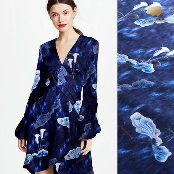 108 cm width silk stretch satin fabric digital printing soft cheongsam dress silk fabric satin wholesale silk cloth
108 cm width silk stretch satin fabric digital printing soft cheongsam dress silk fabric satin wholesale silk cloth