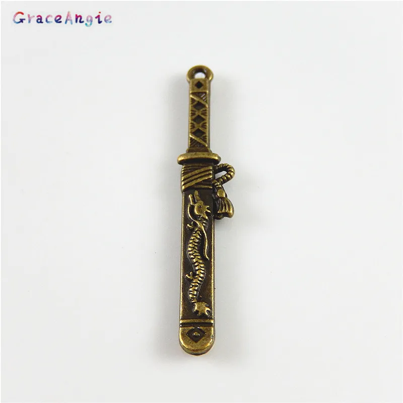 GraceAngie 20pcs Antique Bronze Sword zinc alloy charms pendant for DIY Bracelet Necklace metal jewelry making accessories
GraceAngie 20pcs Antique Bronze Sword zinc alloy charms pendant for DIY Bracelet Necklace metal jewelry making accessories