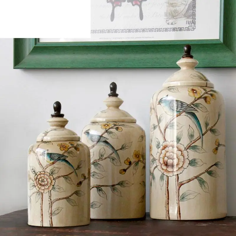 European Storage pot Jingdezhen American Creative Home Model Decoration flower and bird porcelain ceramic jar vase
European Storage pot Jingdezhen American Creative Home Model Decoration flower and bird porcelain ceramic jar vase