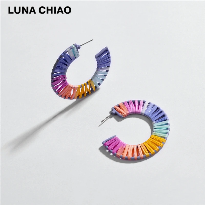 LUNA CHIAO Fashion Jewelry Color Block Combo Raffia Earring Trendy Rainbow Straw Big Hoop Earrings for Women
LUNA CHIAO Fashion Jewelry Color Block Combo Raffia Earring Trendy Rainbow Straw Big Hoop Earrings for Women